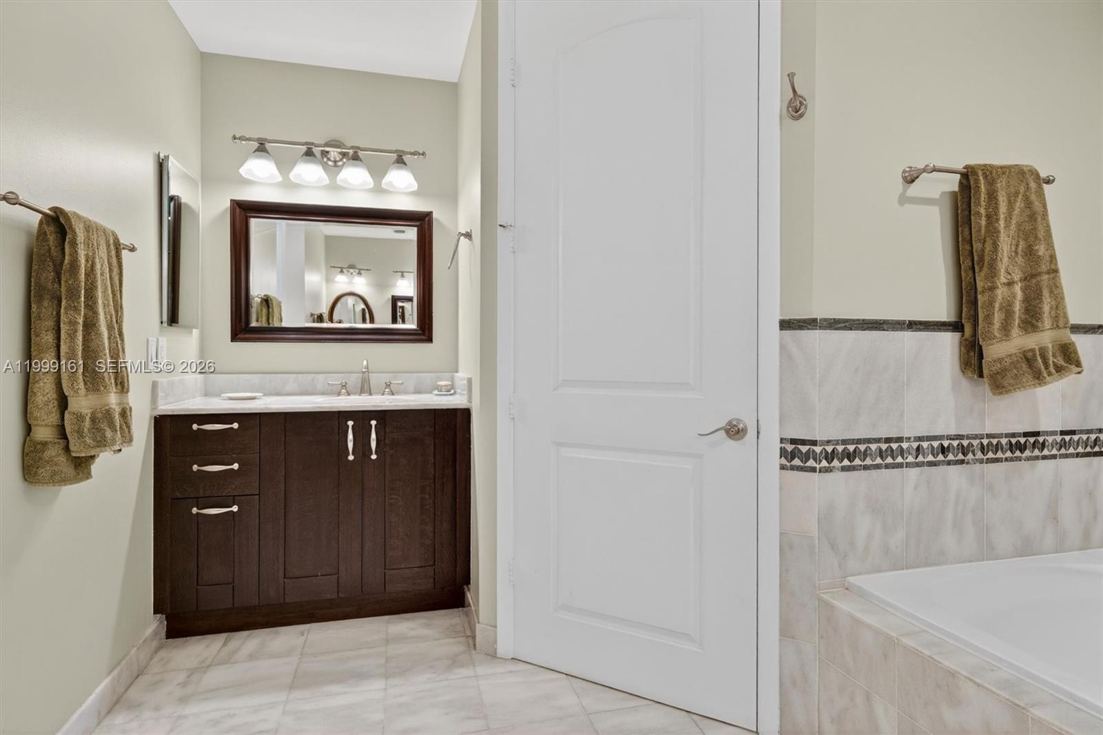 650 Valencia Ave #302 Coral Gables, FL 33134