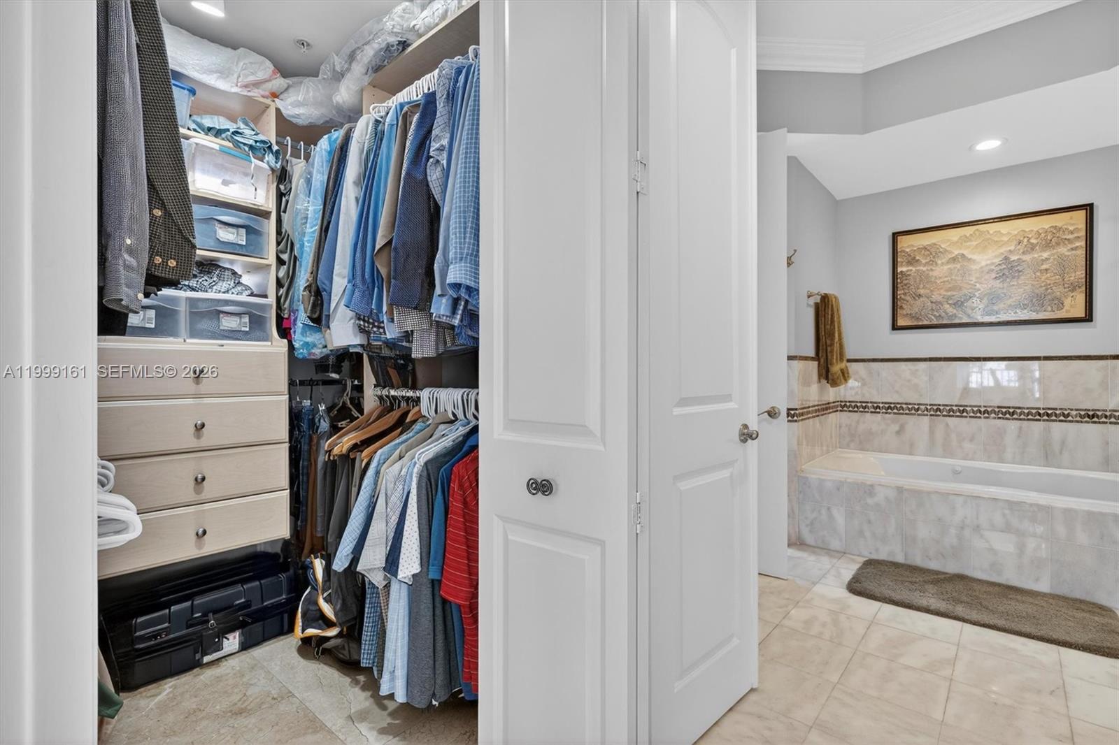 650 Valencia Ave #302 Coral Gables, FL 33134