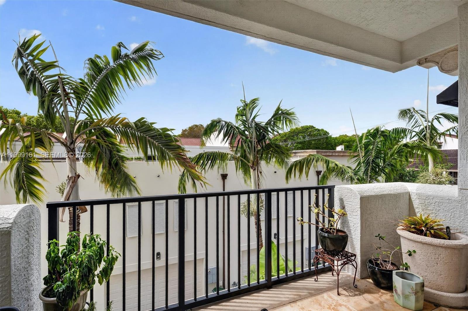 650 Valencia Ave #302 Coral Gables, FL 33134