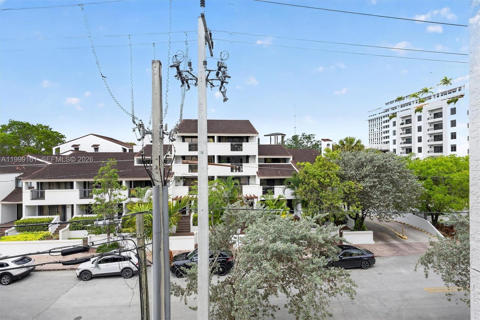 650 Valencia Ave #302 Coral Gables, FL 33134