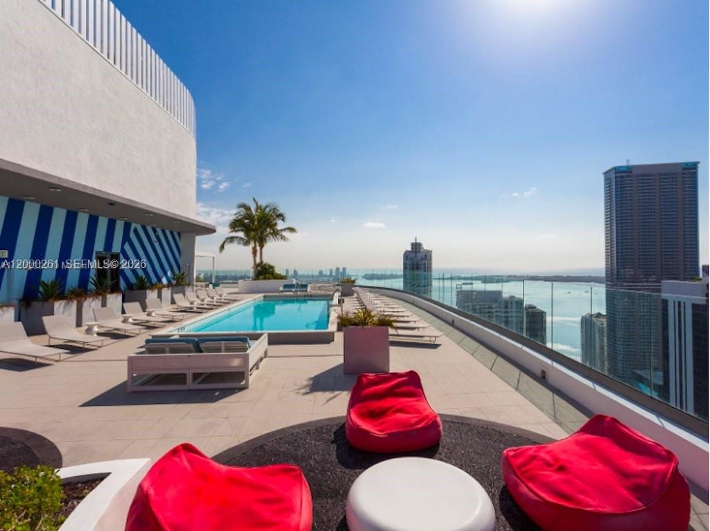 45 SW 9th St #1808 Miami, FL 33130