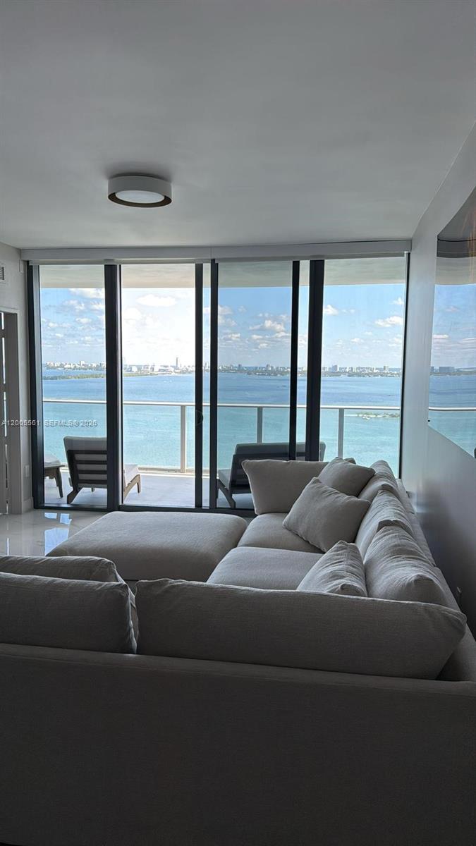 711 NE 23rd Ter #2206 Miami, FL 33137