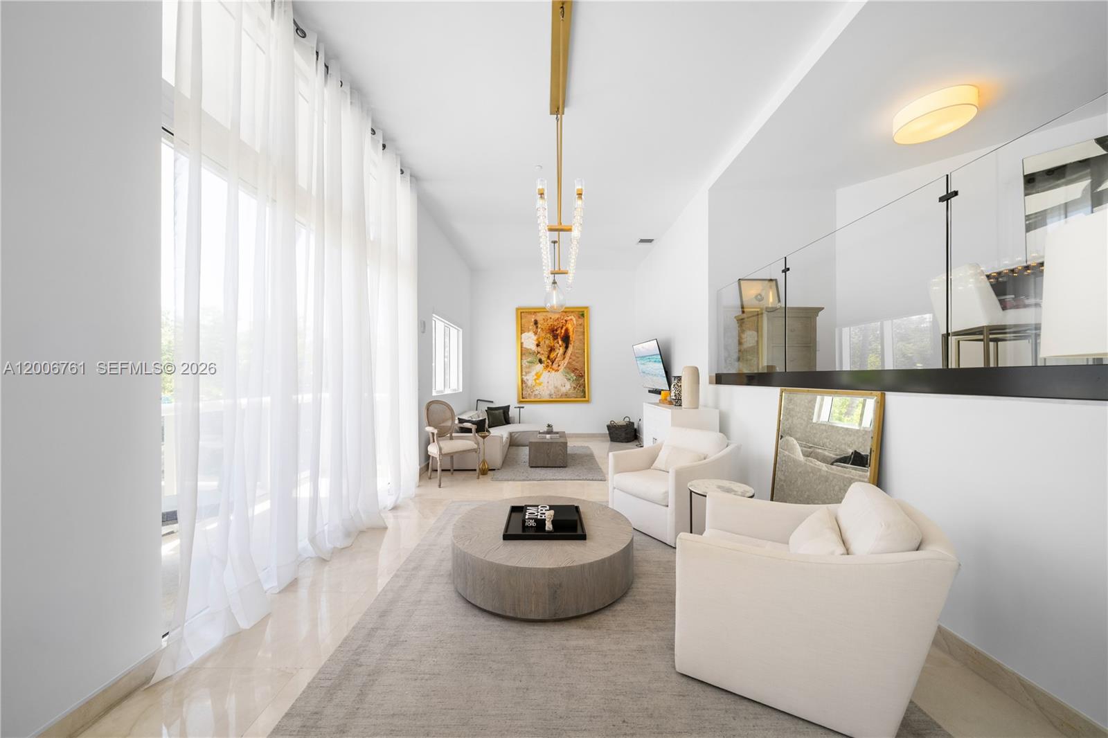 400 Alton Rd #TH-1A Miami Beach, FL 33139