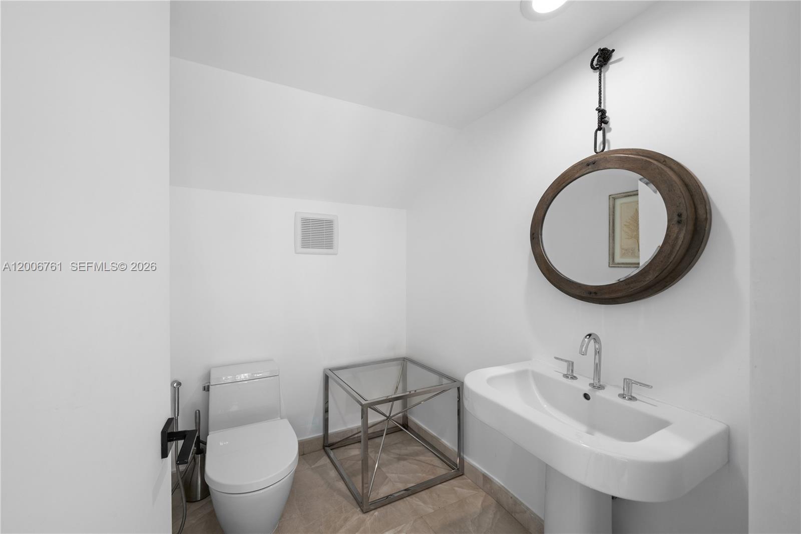 400 Alton Rd #TH-1A Miami Beach, FL 33139