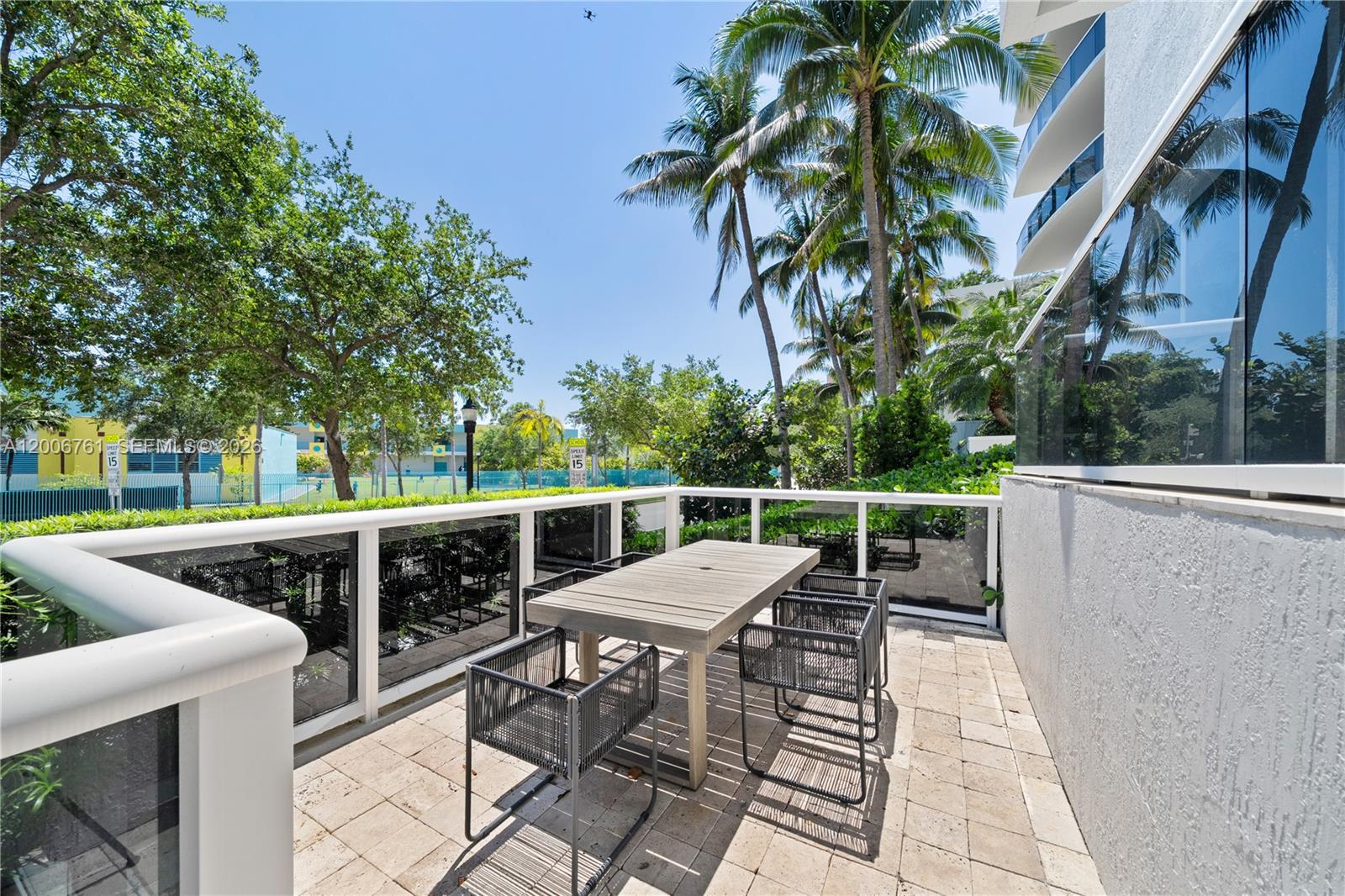 400 Alton Rd #TH-1A Miami Beach, FL 33139