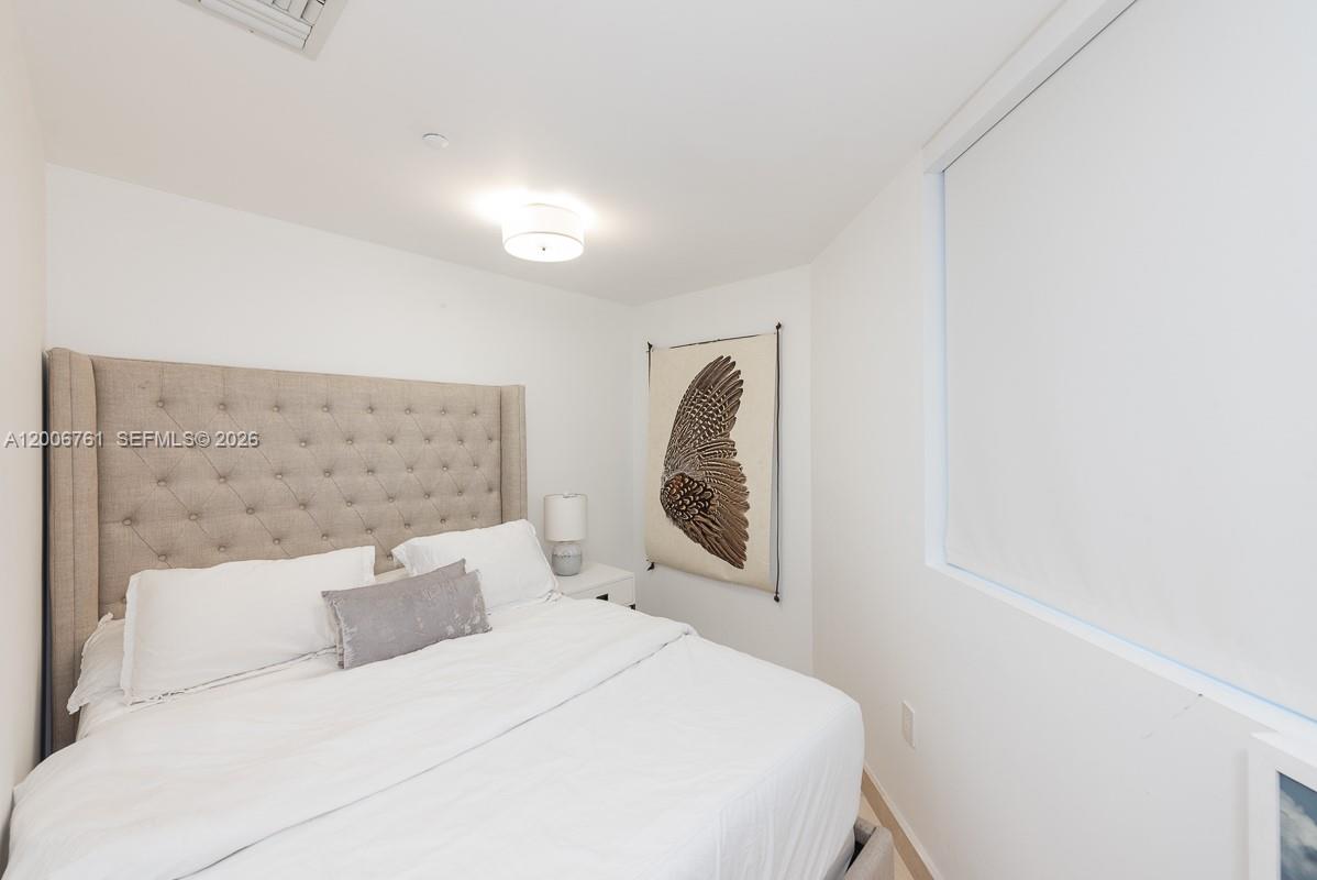 400 Alton Rd #TH-1A Miami Beach, FL 33139