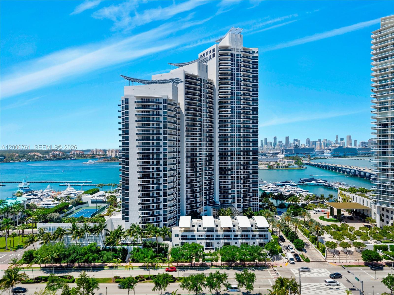 400 Alton Rd #TH-1A Miami Beach, FL 33139