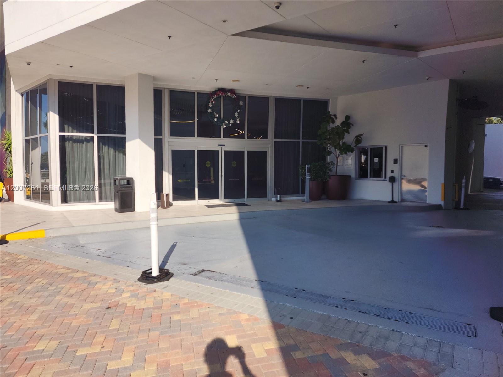 4010 S Ocean Dr #R2905 Hollywood, FL 33019