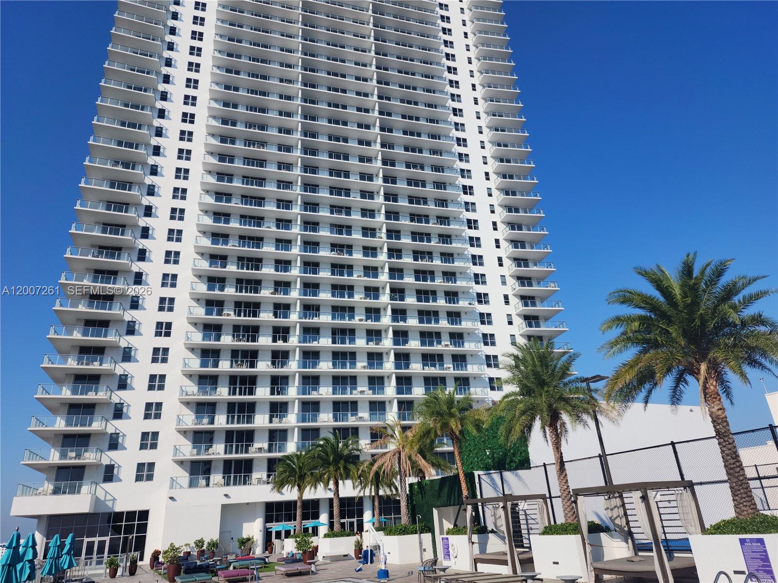 4010 S Ocean Dr #R2905 Hollywood, FL 33019