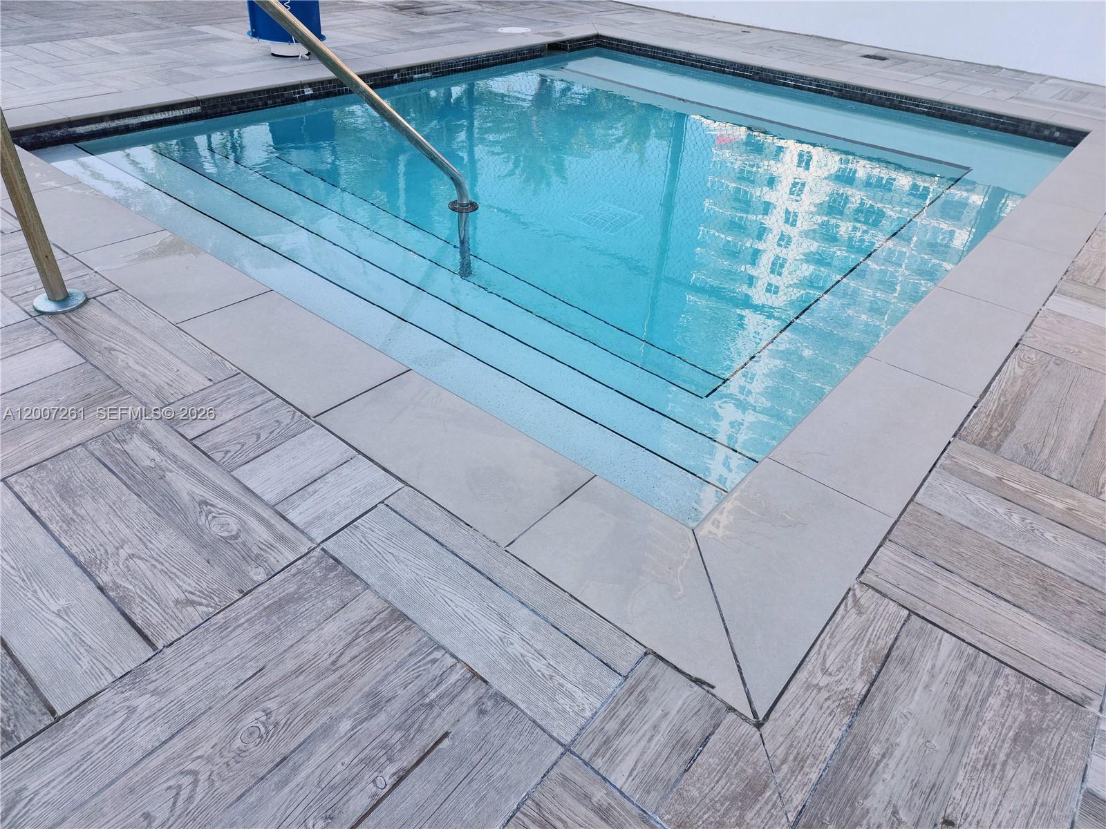 4010 S Ocean Dr #R2905 Hollywood, FL 33019