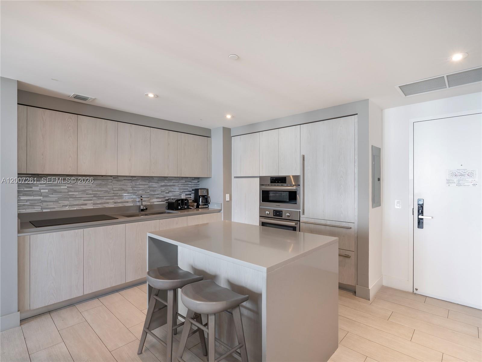 4010 S Ocean Dr #R2905 Hollywood, FL 33019