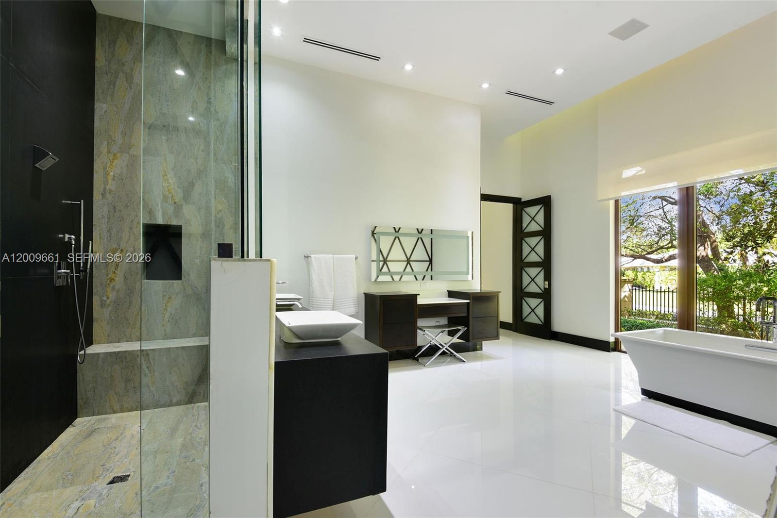 5801 Moss Rnch Rd Pinecrest, FL 33156