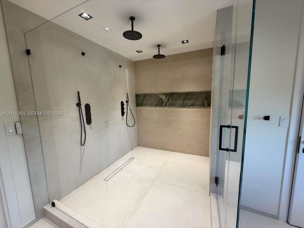 135 SW 29th Rd Miami, FL 33129