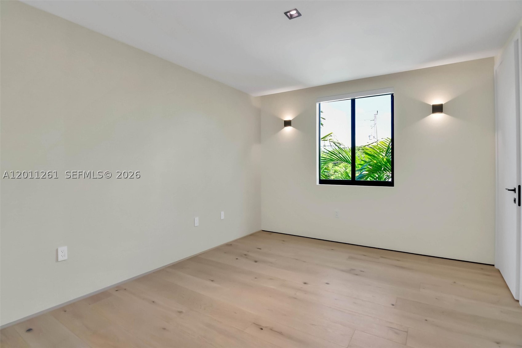 135 SW 29th Rd Miami, FL 33129