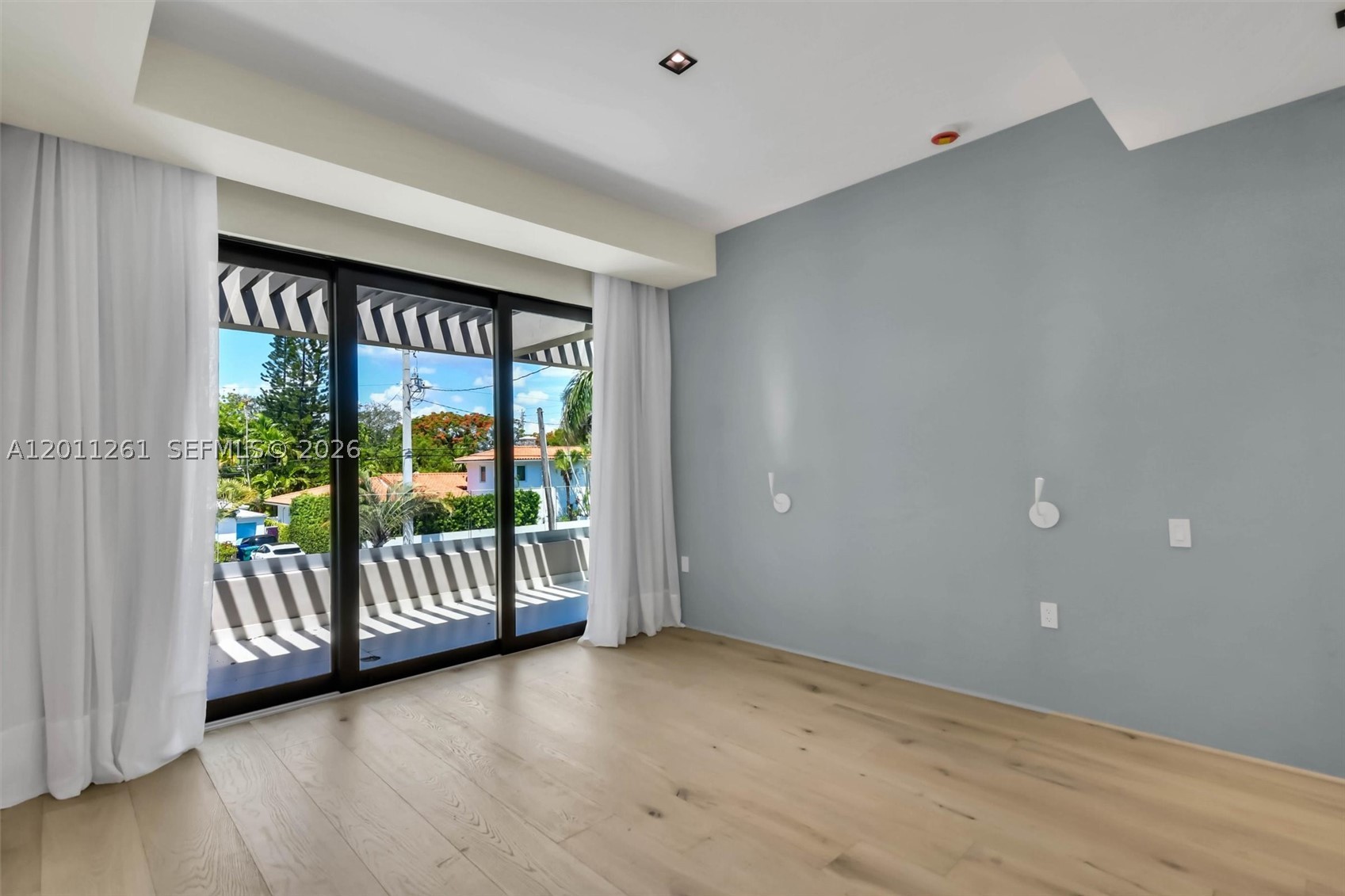 135 SW 29th Rd Miami, FL 33129