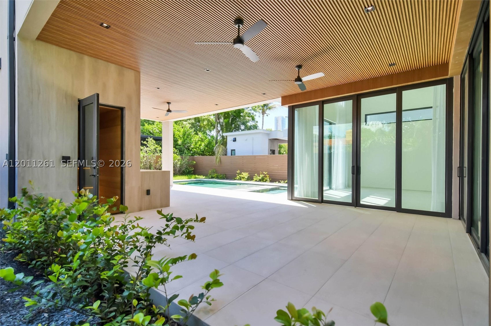135 SW 29th Rd Miami, FL 33129