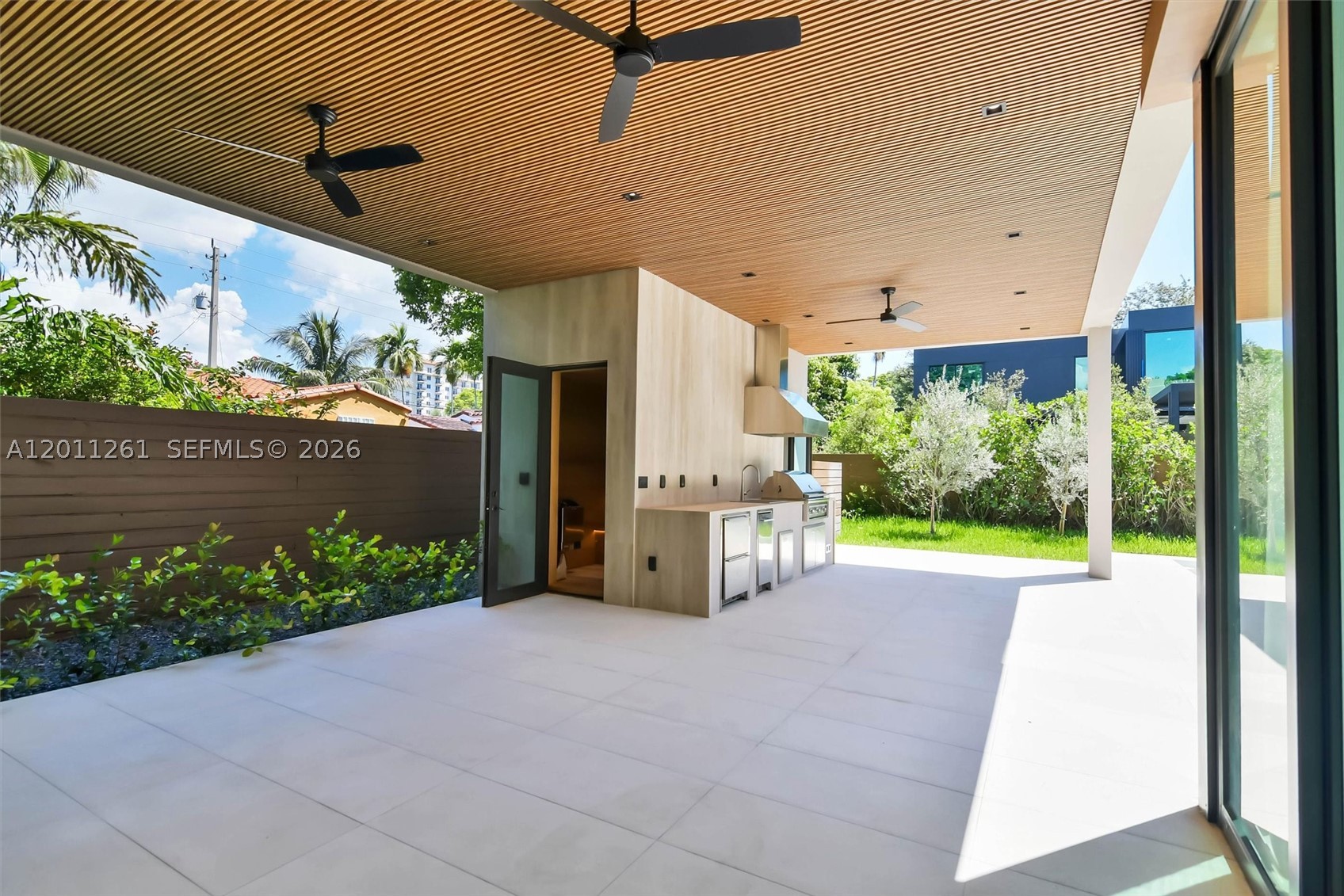 135 SW 29th Rd Miami, FL 33129