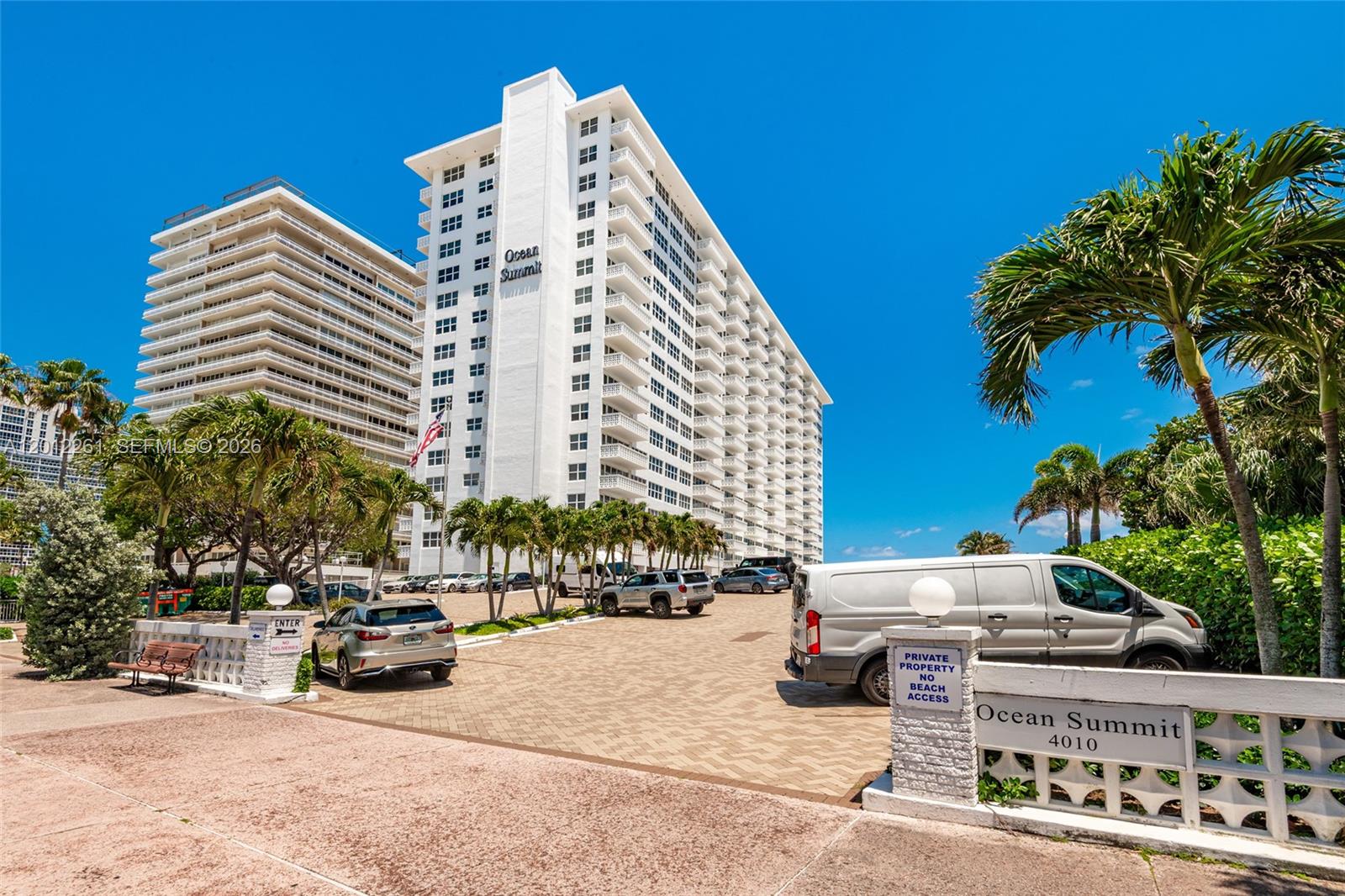 4010 Galt Ocean Dr #1207