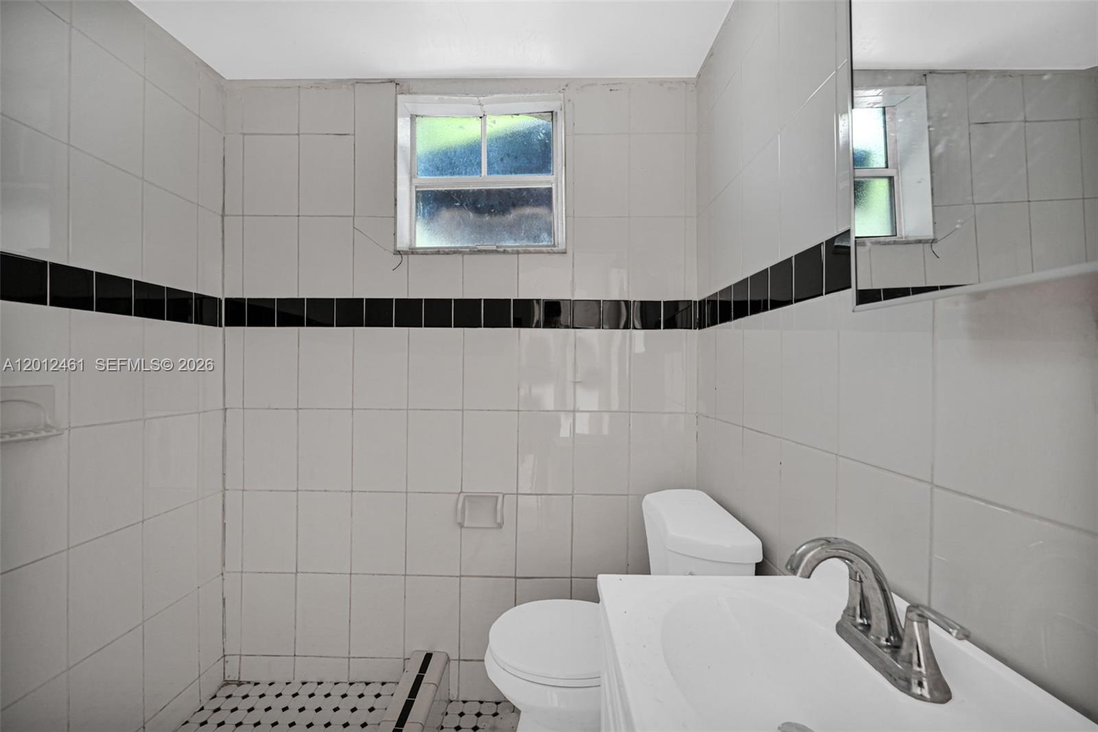 452 NE 30th St Miami, FL 33137