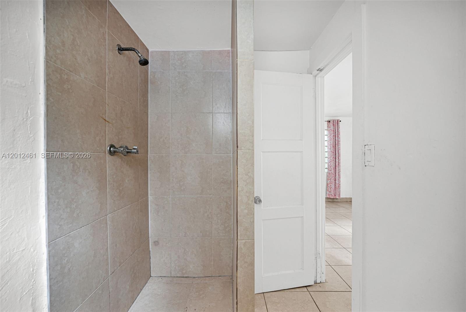 452 NE 30th St Miami, FL 33137