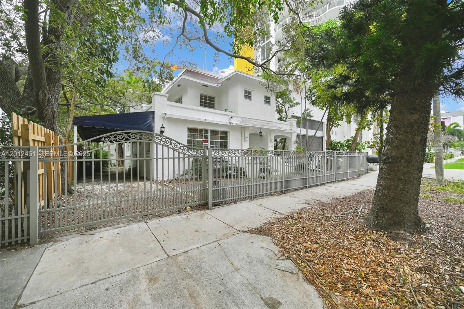 452 NE 30th St Miami, FL 33137