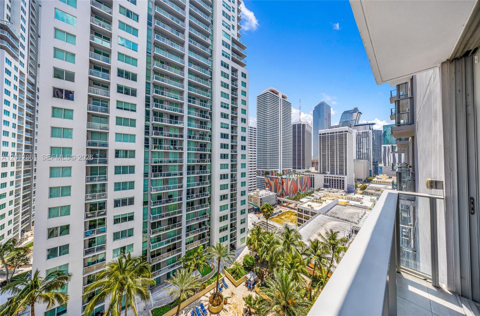 image Yotelpad Miami5