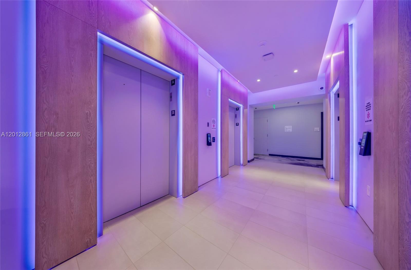 image Yotelpad Miami7