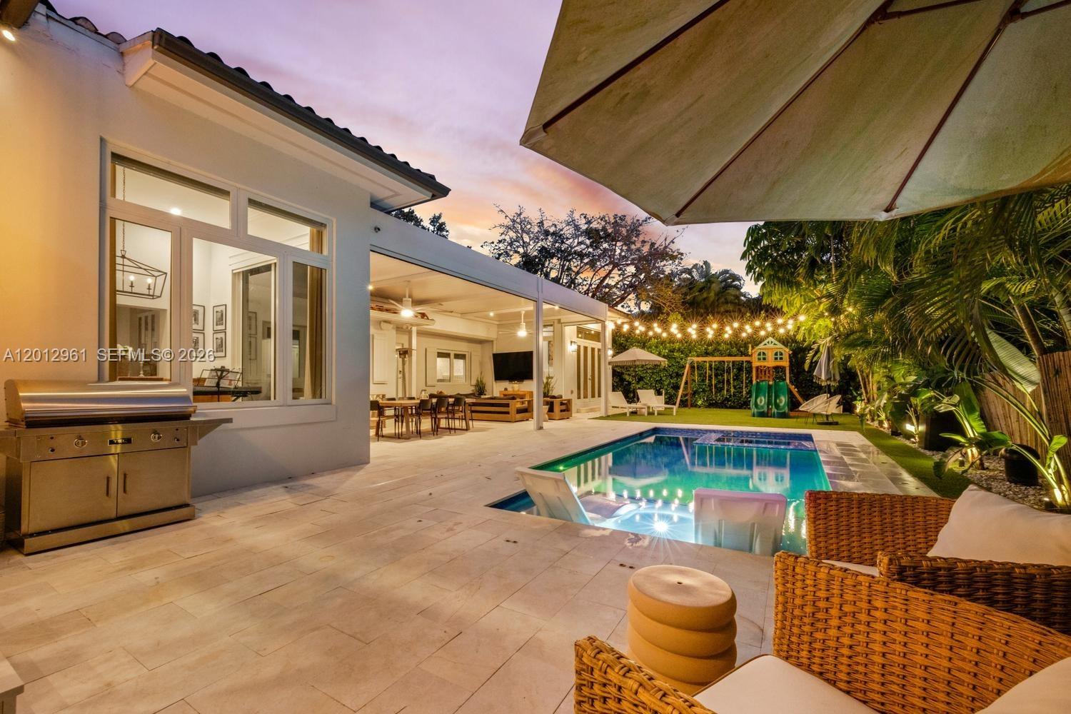 918 Santiago St Coral Gables, FL 33134