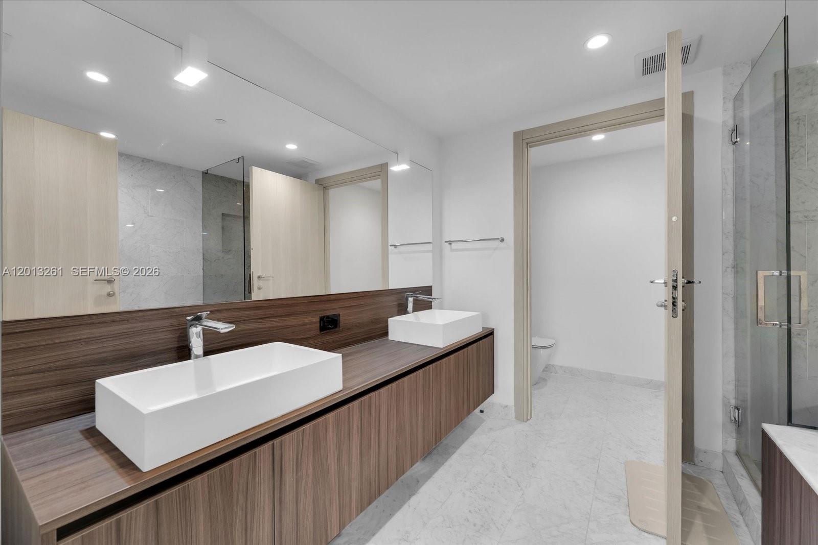 image Brickell Flatiron10