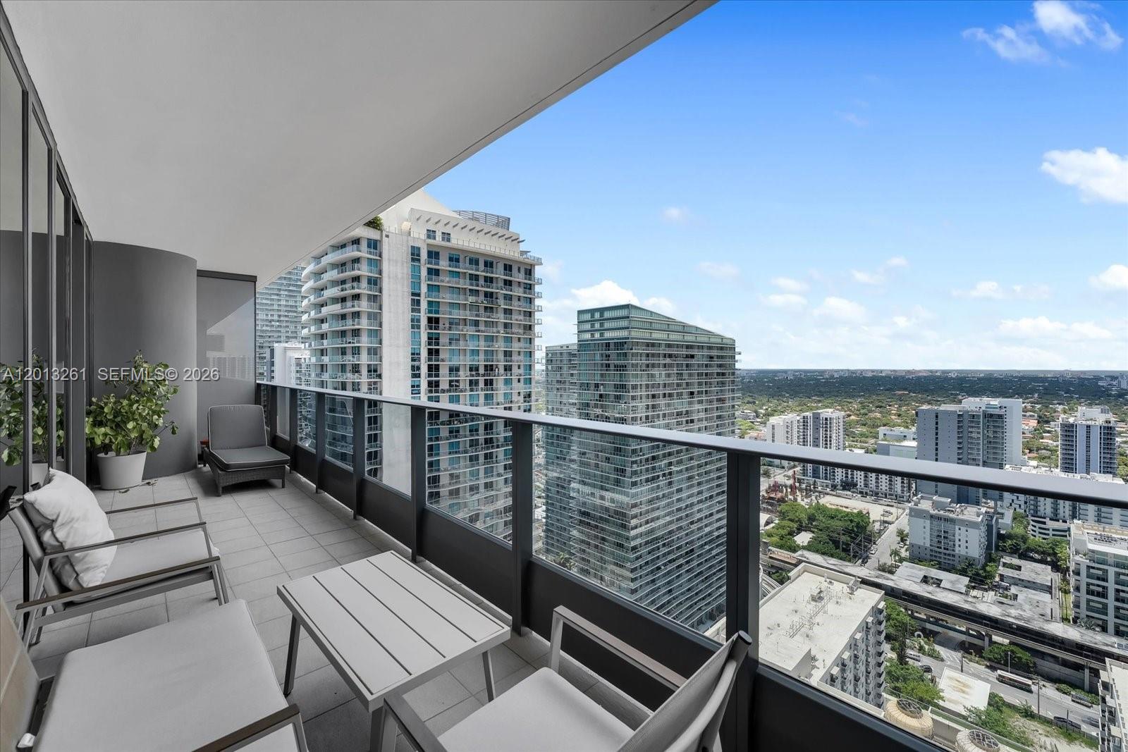 image Brickell Flatiron16