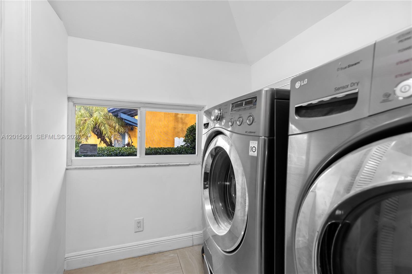 1835 SW 18th St Miami, FL 33145