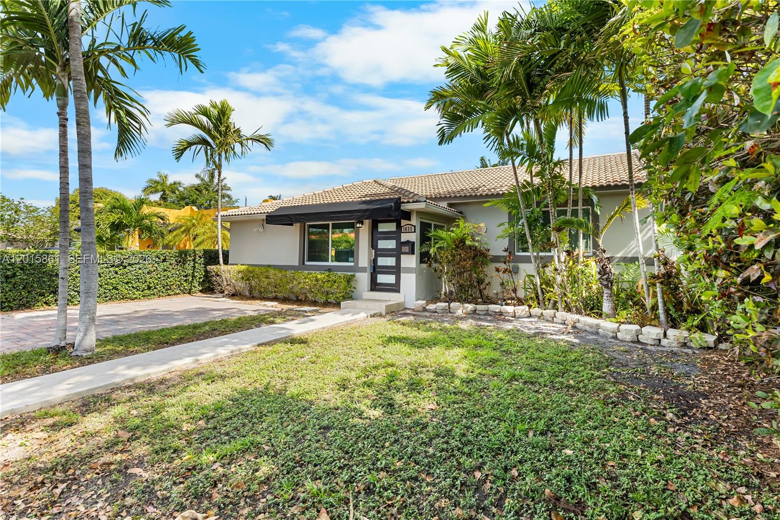 1835 SW 18th St Miami, FL 33145