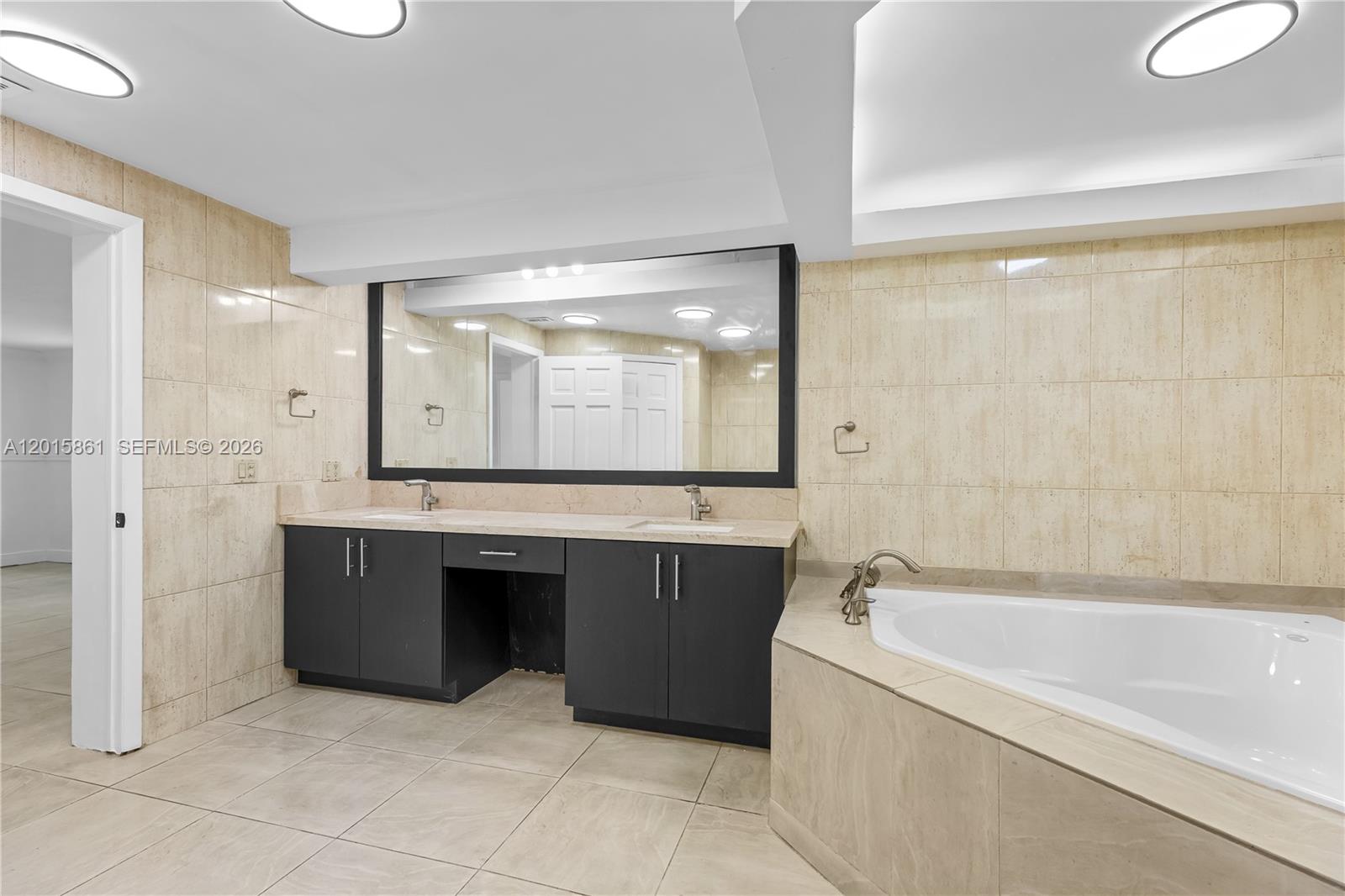 1835 SW 18th St Miami, FL 33145