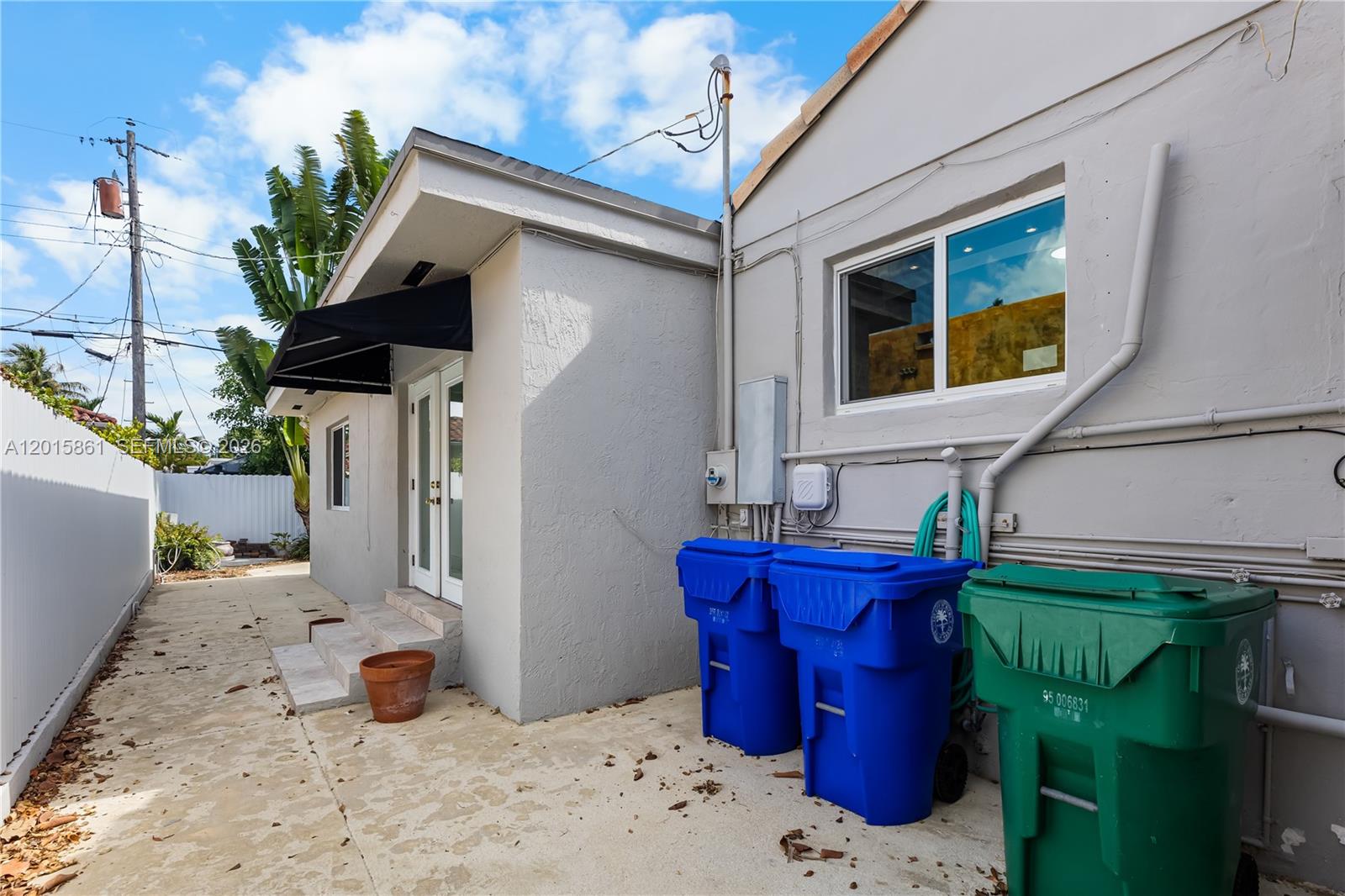 1835 SW 18th St Miami, FL 33145