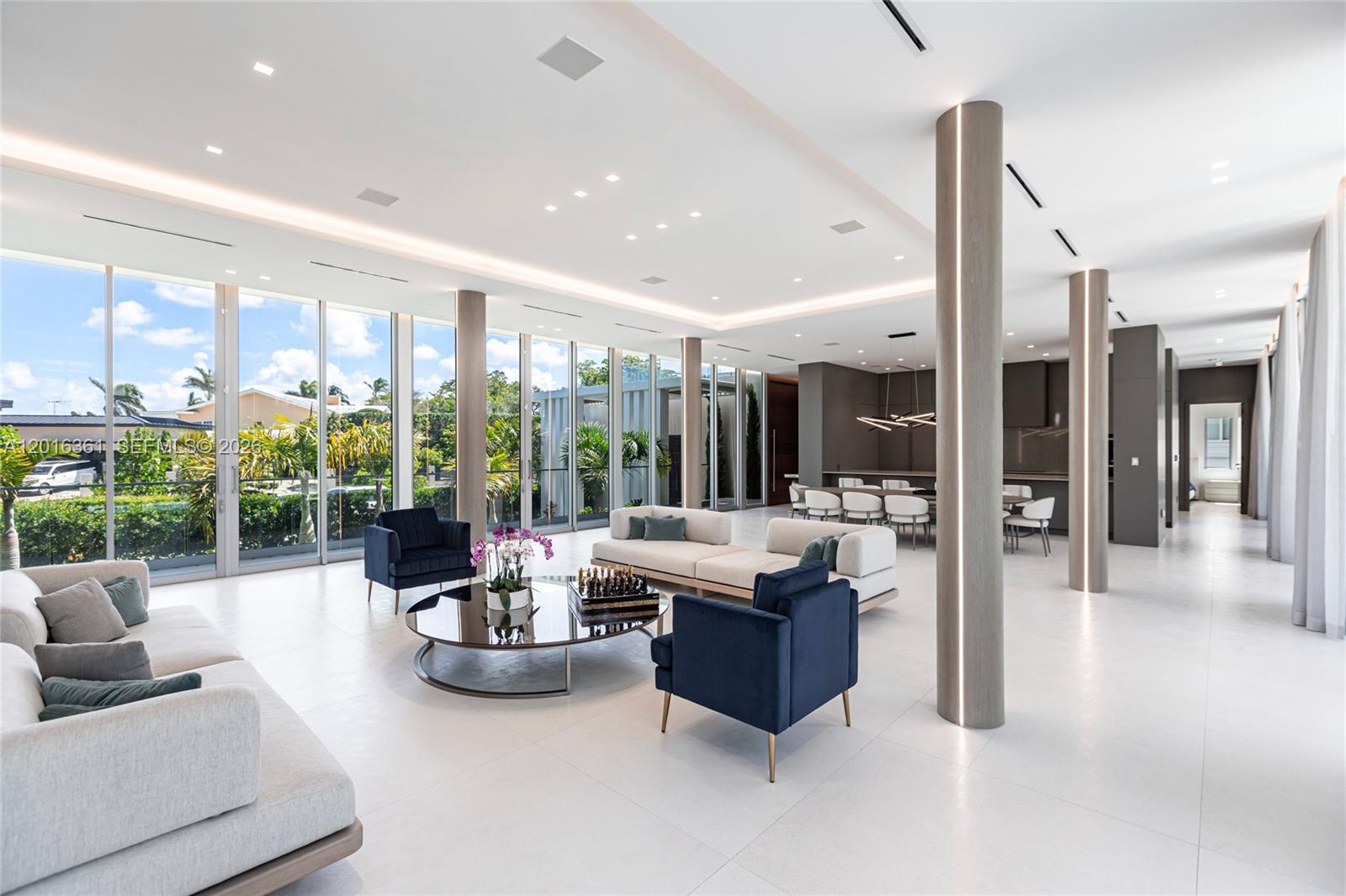 13390 Biscayne Bay Dr North Miami, FL 33181