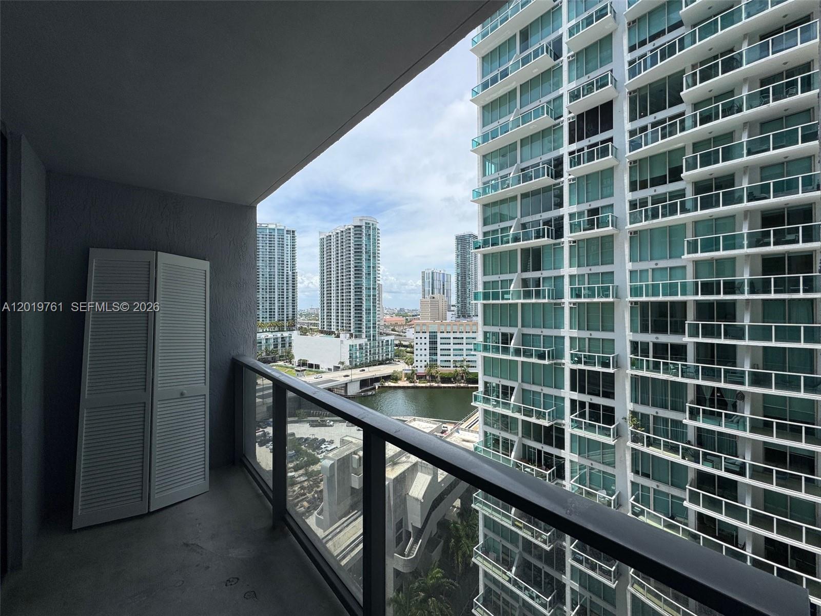image MyBrickell3