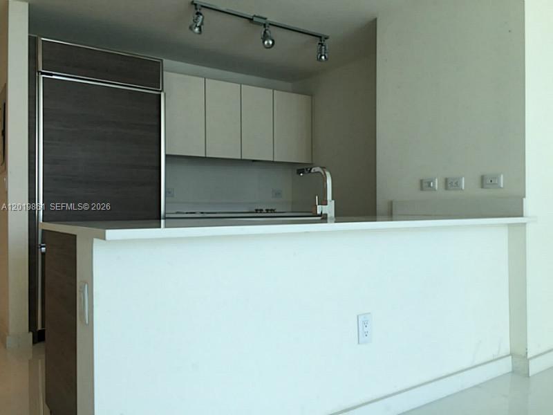 1100 S Miami Ave #3302 Miami, FL 33130