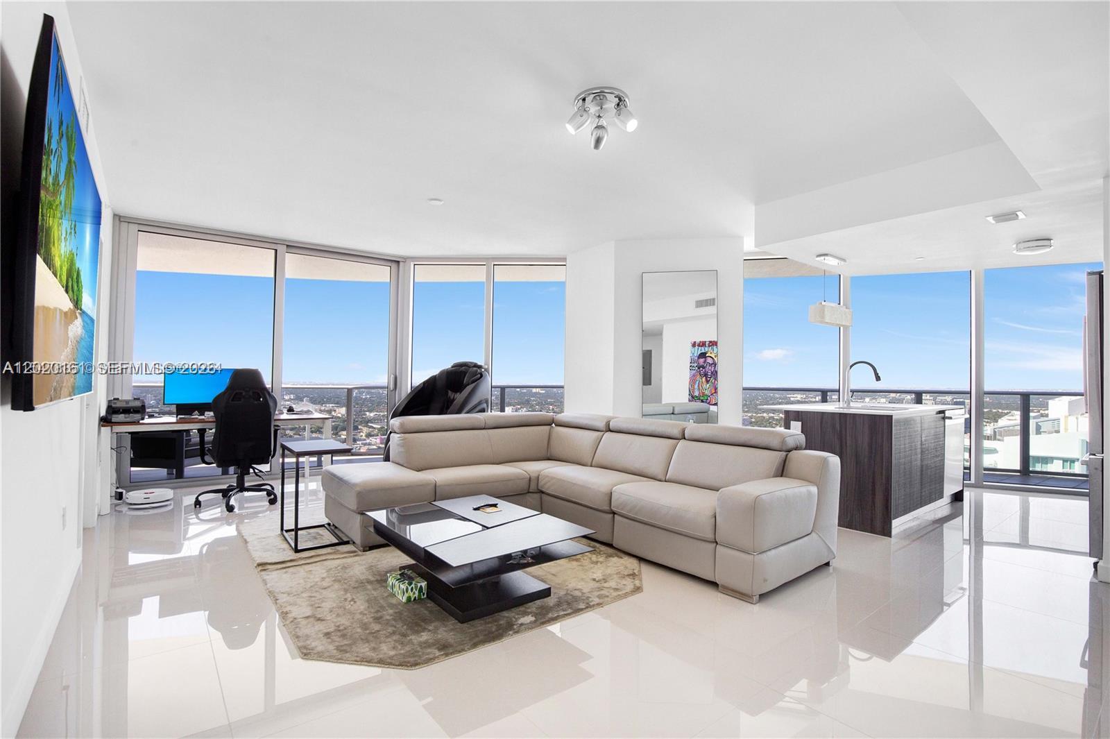 image Aria on the Bay7
