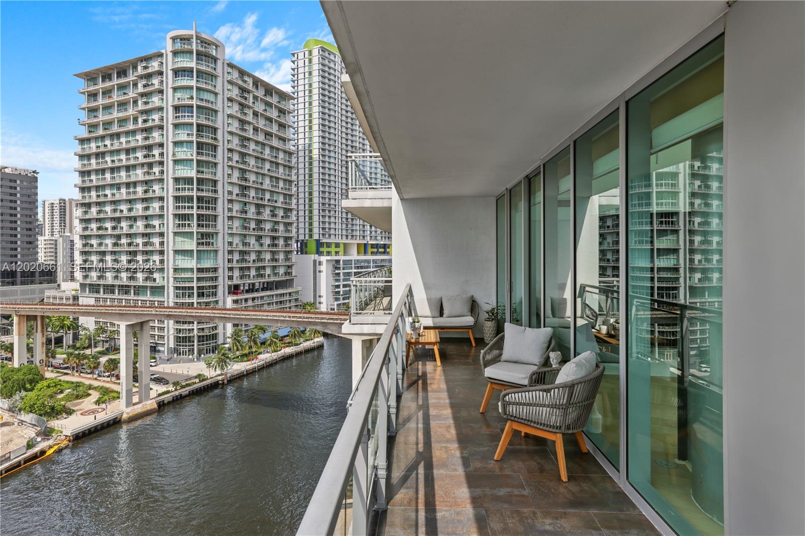 92 SW 3rd St #1201 Miami, FL 33130