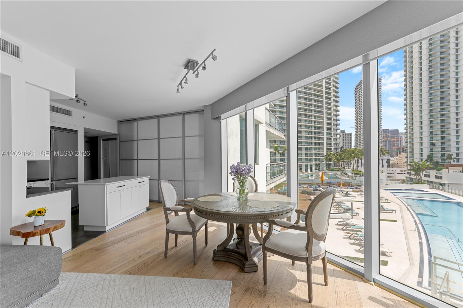 92 SW 3rd St #1201 Miami, FL 33130