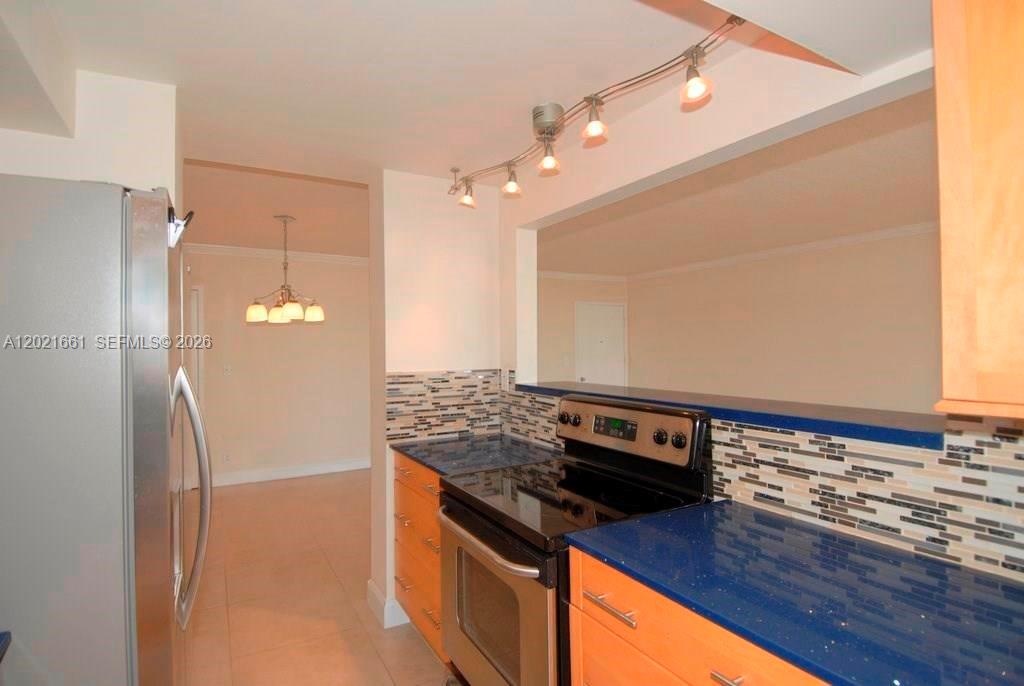 2701 N Ocean Blvd #7F