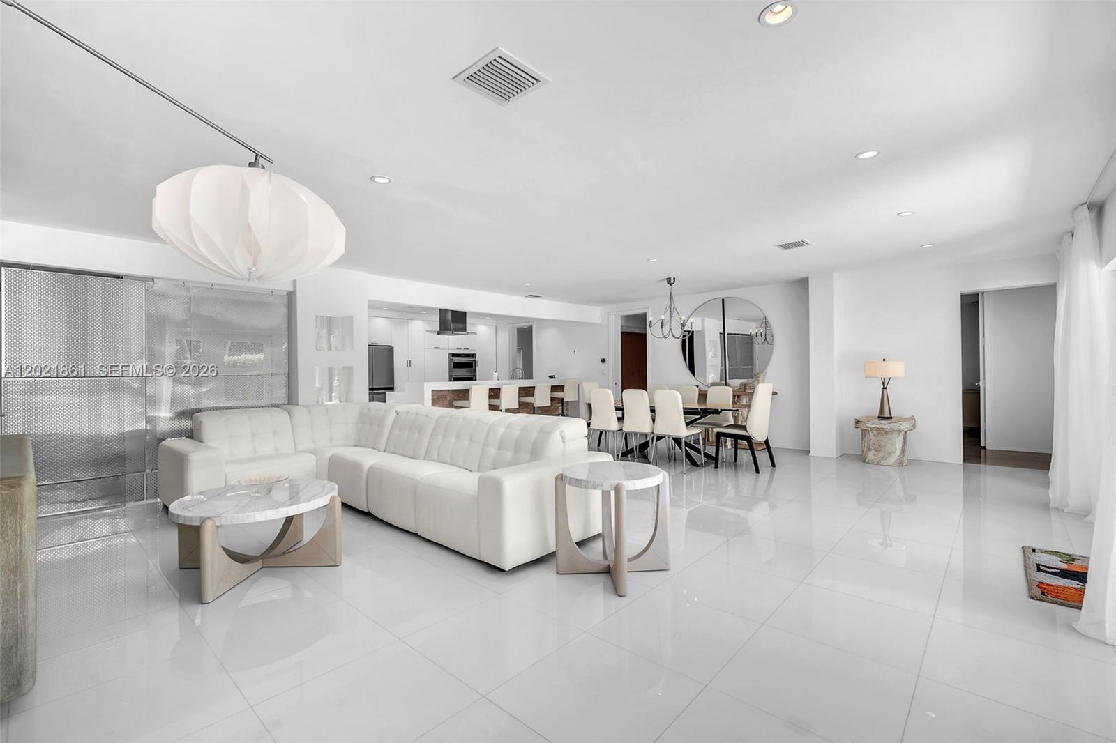 203 Ridgewood Rd Coral Gables, FL 33133