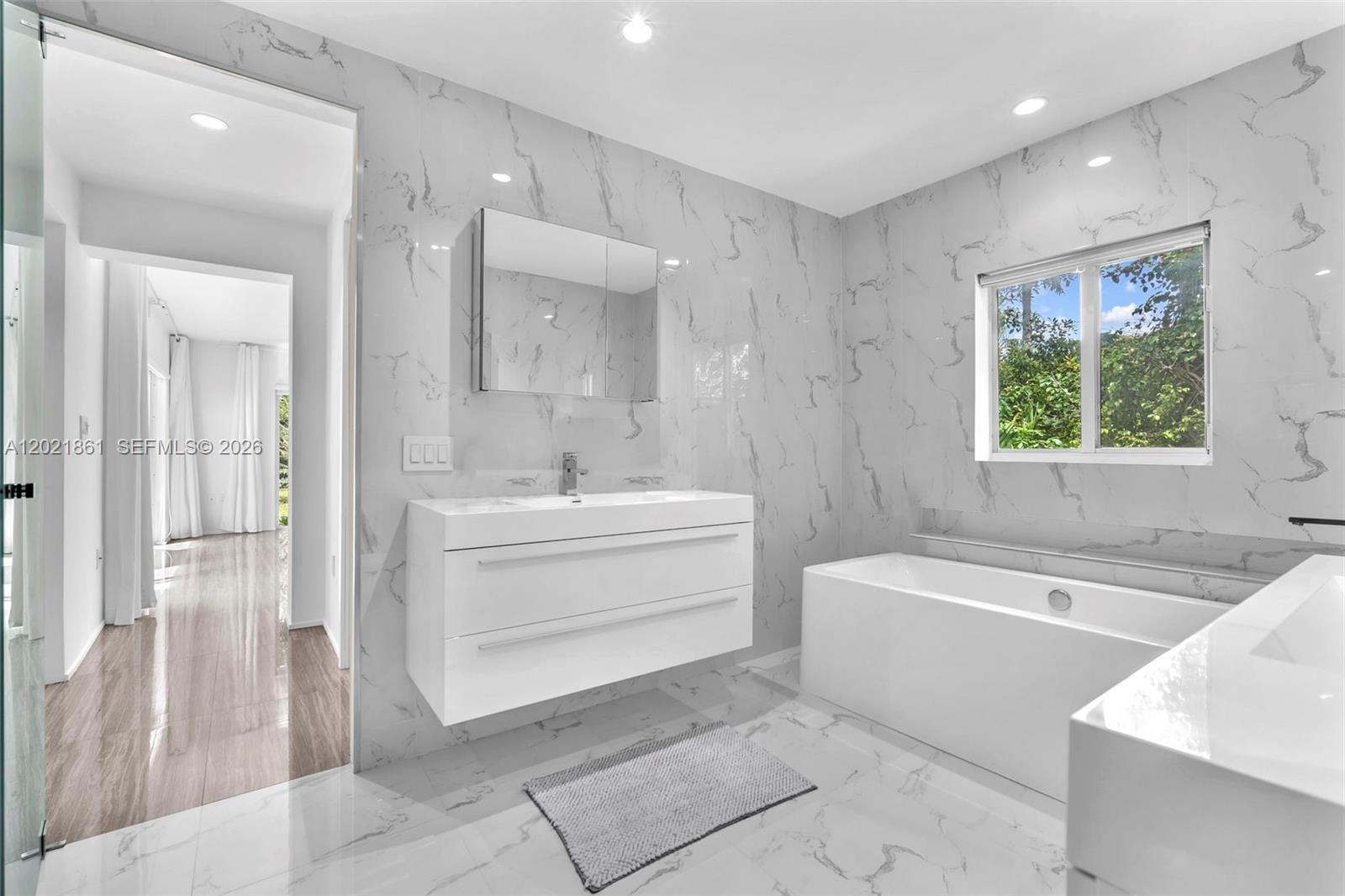203 Ridgewood Rd Coral Gables, FL 33133