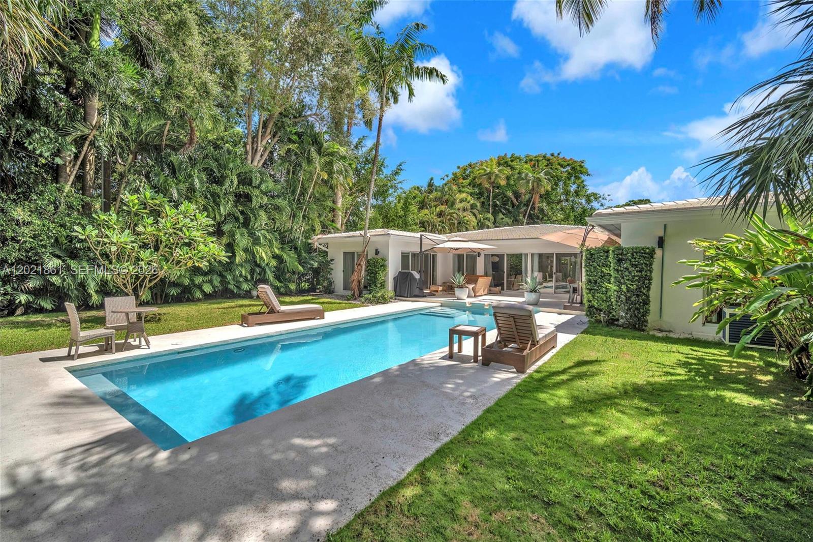 203 Ridgewood Rd Coral Gables, FL 33133