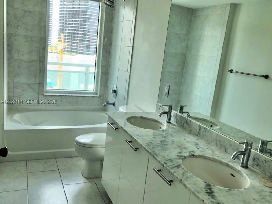 image The Plaza on Brickell East4