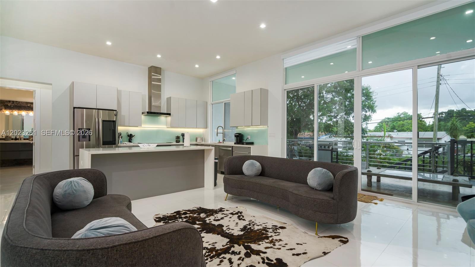 1759 SW 30th Pl Fort Lauderdale, FL 33315