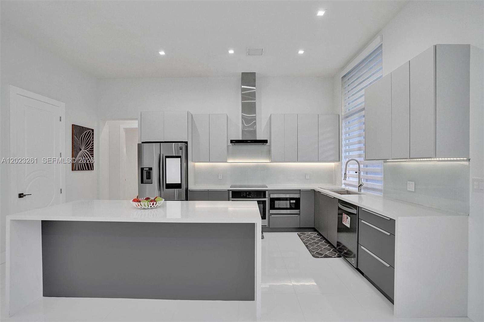 1759 SW 30th Pl Fort Lauderdale, FL 33315