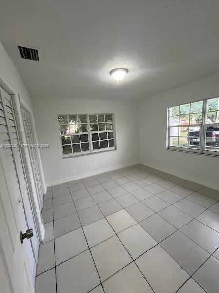 2411 NW 65th St Miami, FL 33147