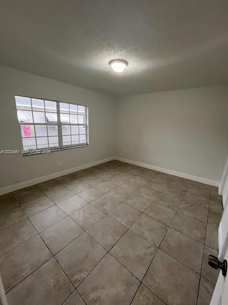 2411 NW 65th St Miami, FL 33147