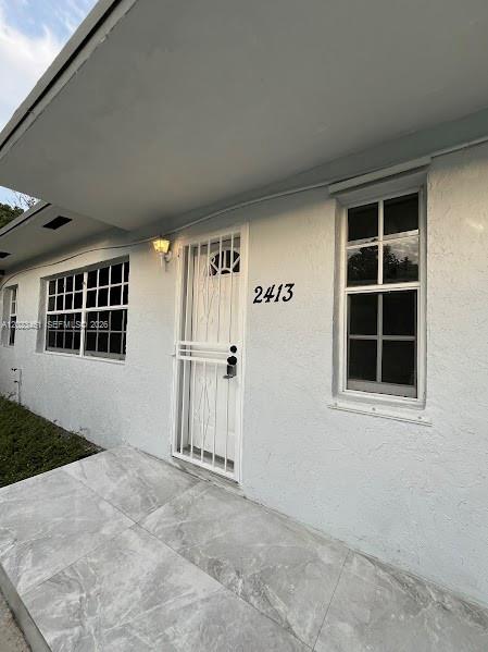 2411 NW 65th St Miami, FL 33147